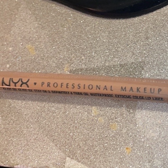 Slide On Lip Pencil Sugar Glass - Picture 9 of 11